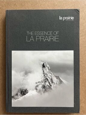 The Essence Of La Prairie book